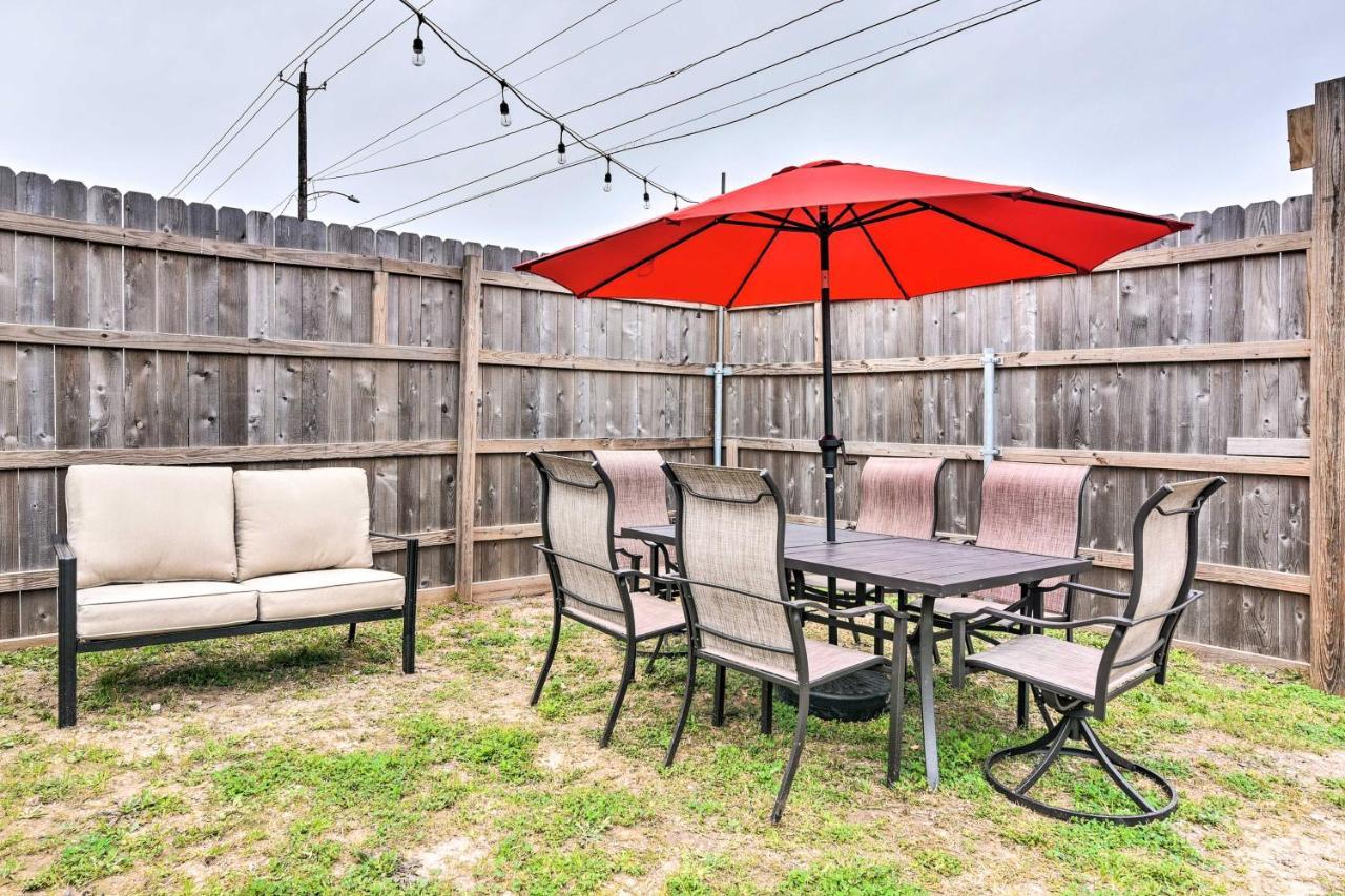 Beautiful Galveston Apt With Deck Less Than 3 Mi To Dtwn! Eksteriør bilde
