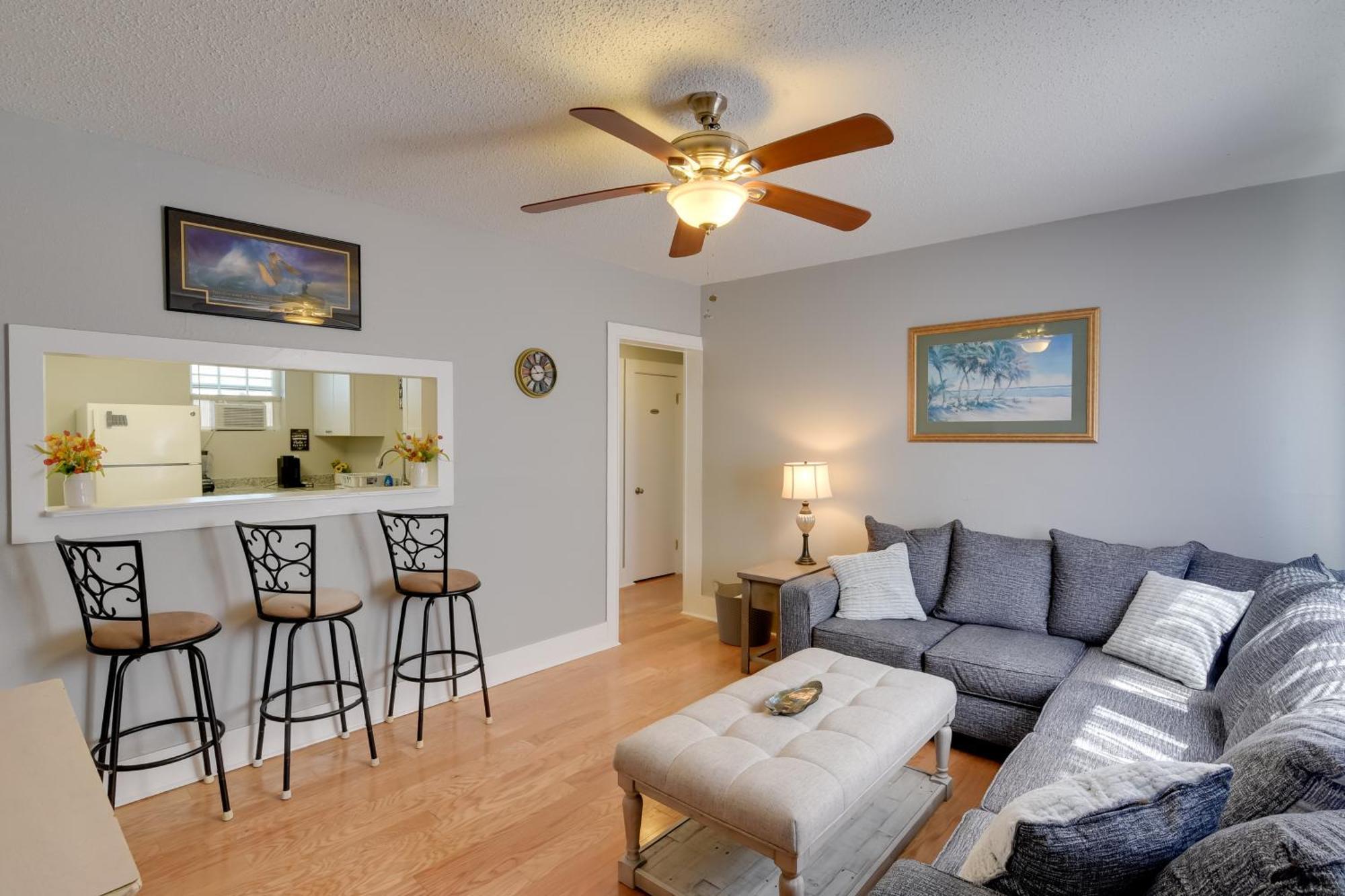 Beautiful Galveston Apt With Deck Less Than 3 Mi To Dtwn! Eksteriør bilde